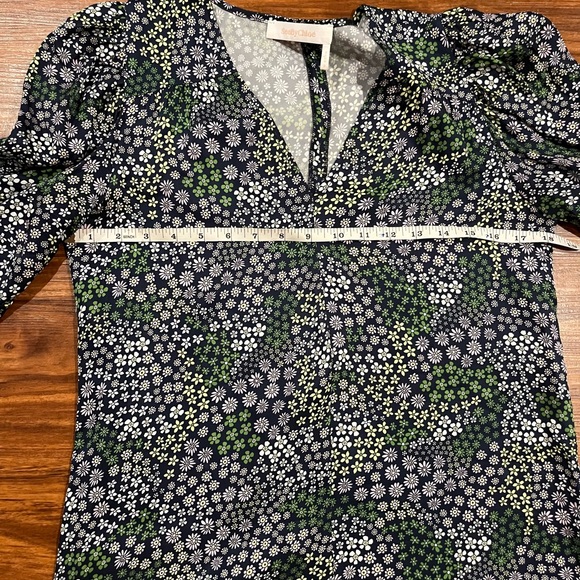 See by Chloe Floral V Neck Multicolor Shift Floral Dress - Picture 8 of 9